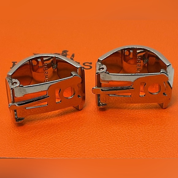 HERMÈS Paris Enamel Clip Earrings - Picture 7 of 7